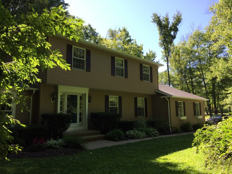 Vinyl siding by Crocker Home Painting